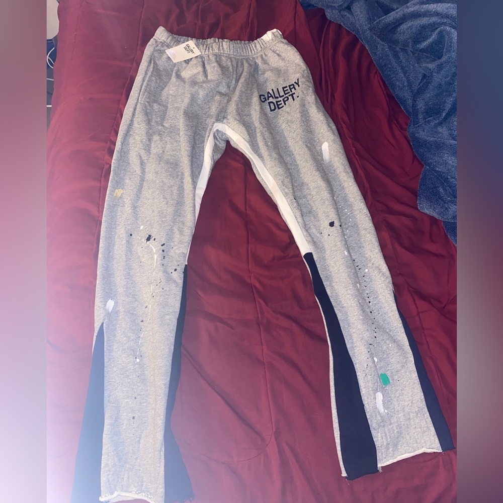 Large Gallery Dept flair sweatpants